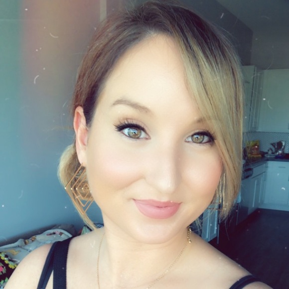 Meet your Posher, Grace - Picture 3 of 3